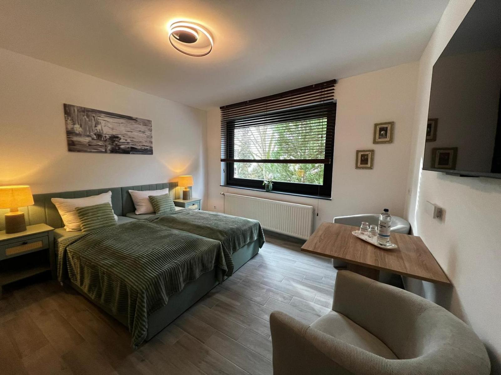 Holi Day Spa 2-Bett Zimmer App 3 Berlin Exterior foto